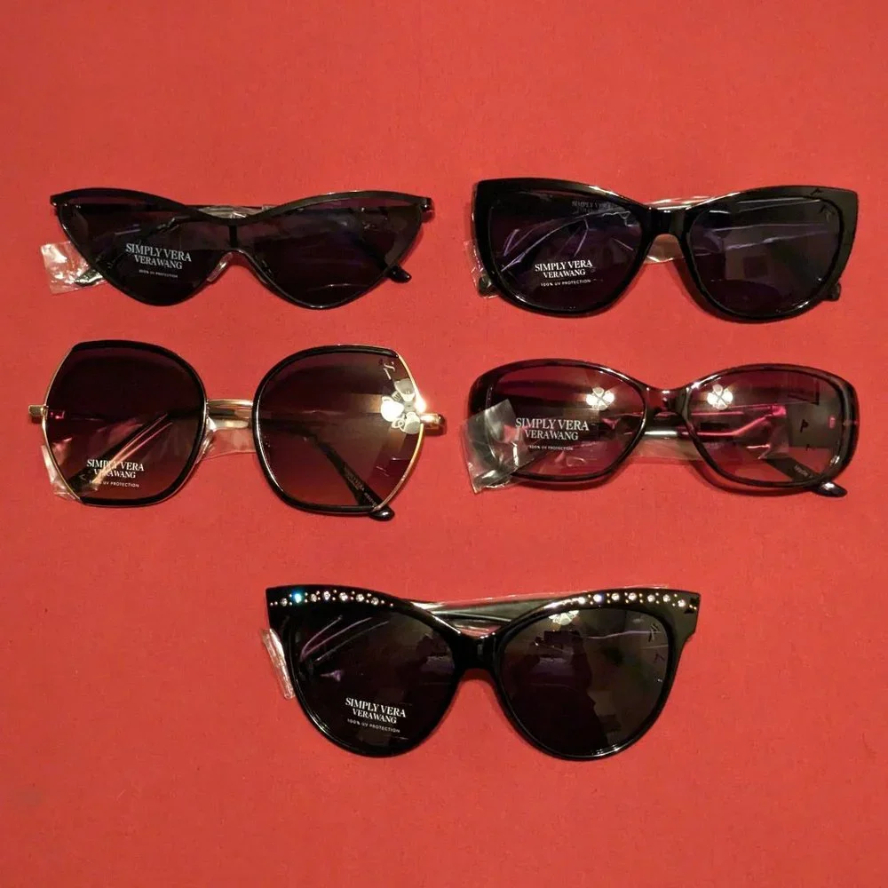 Lot of Simply Vera Vera Wang Sunglasses #5***